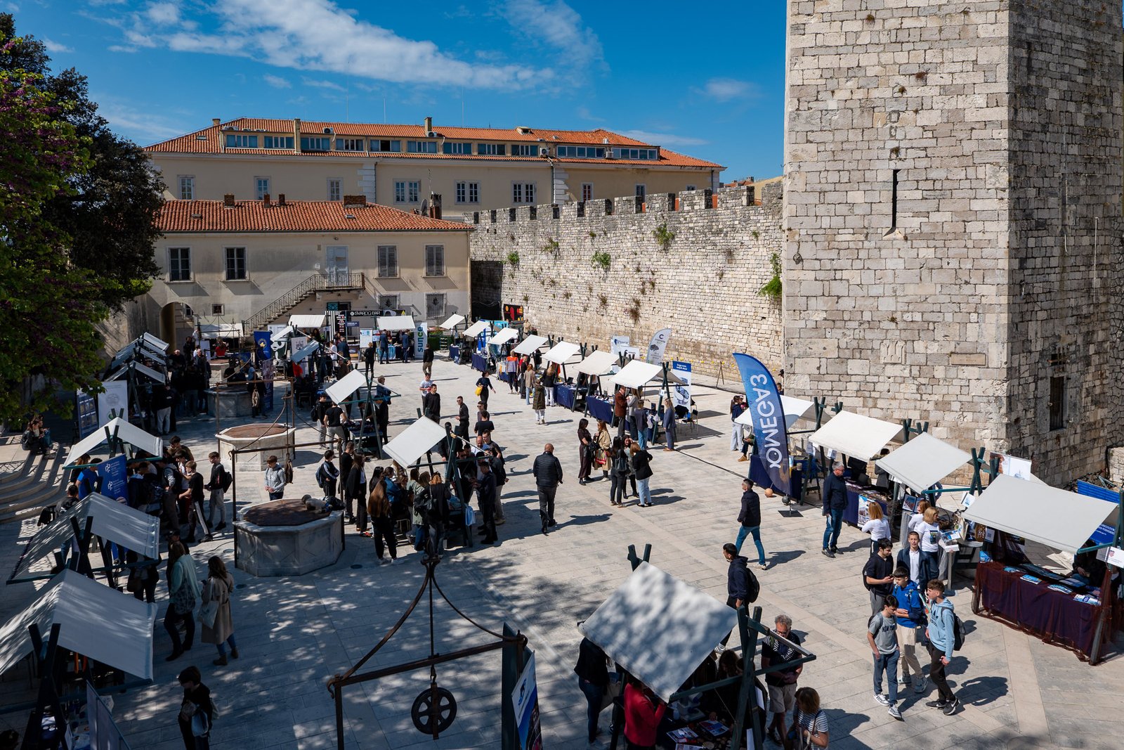 gallery image-undefined